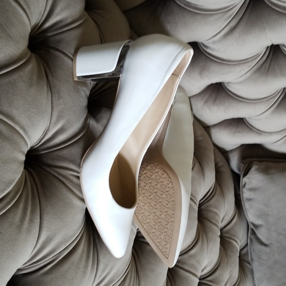 DKNY white chunky heels